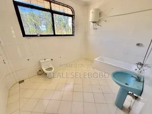 6bdrm Bungalow in Mbezi Beach for rent