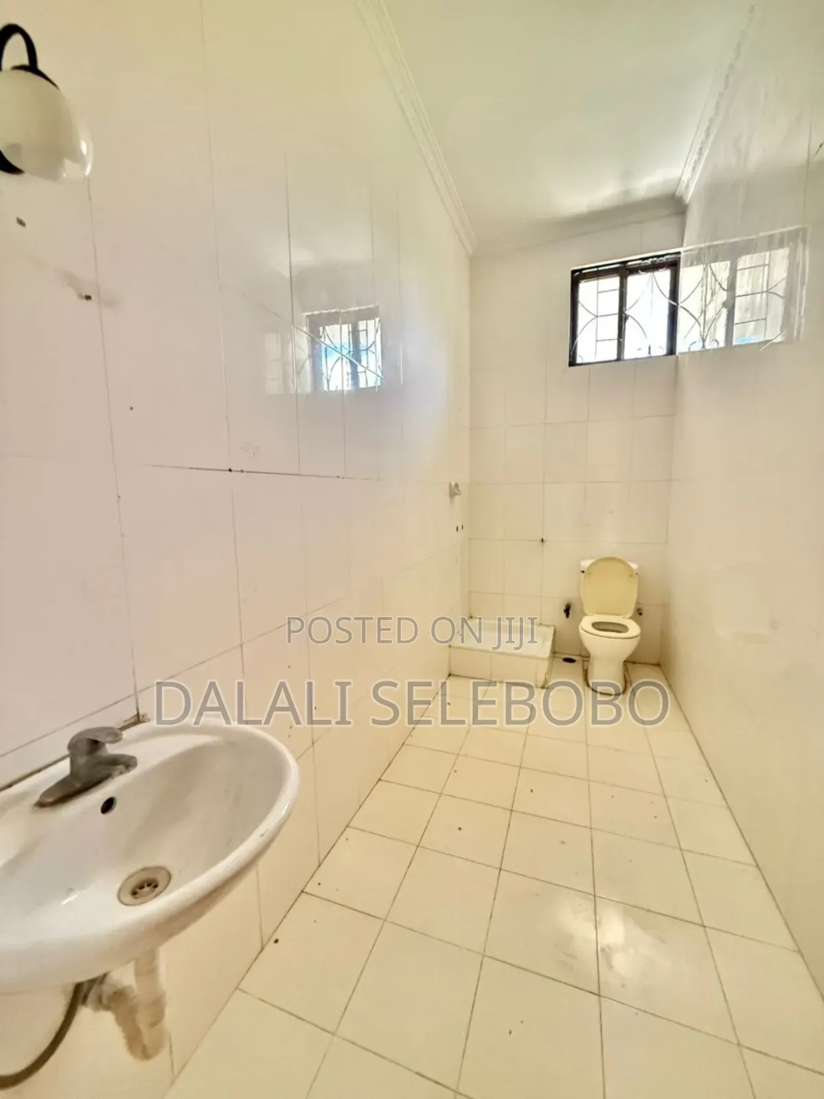 6bdrm Bungalow in Mbezi Beach for rent