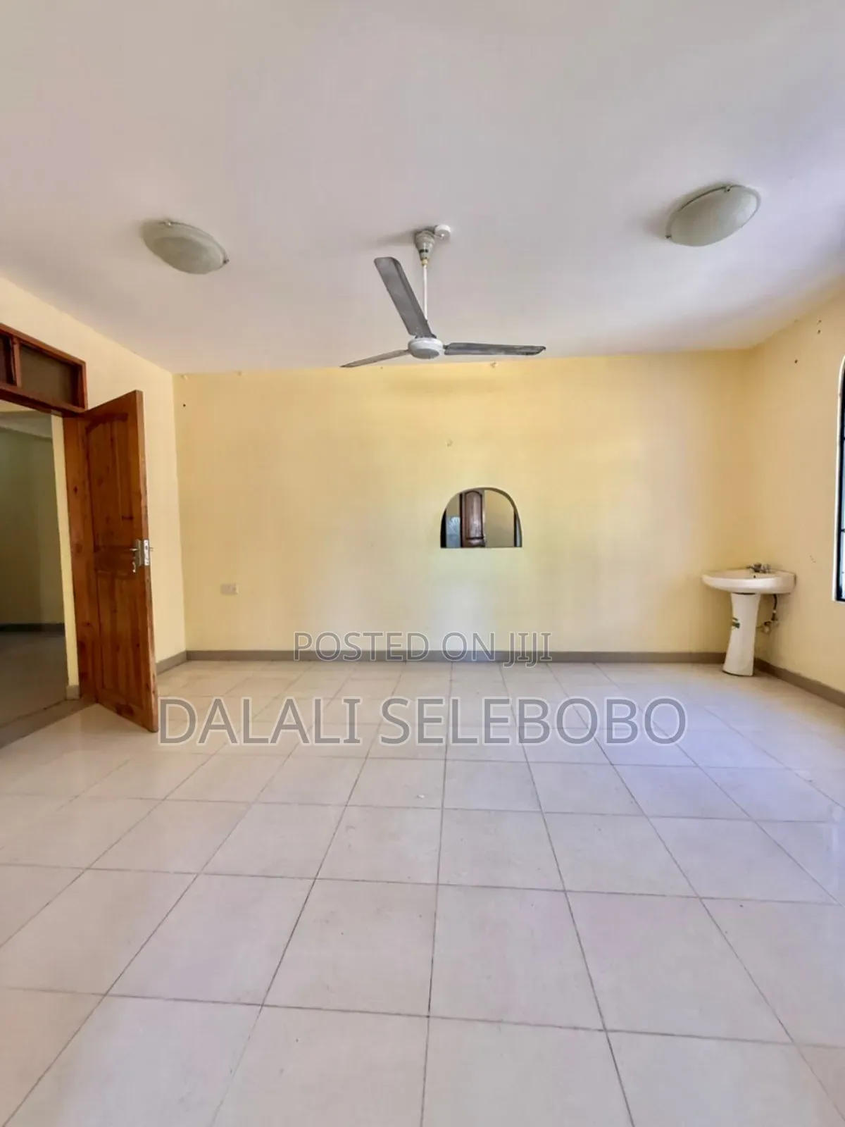 6bdrm Bungalow in Mbezi Beach for rent