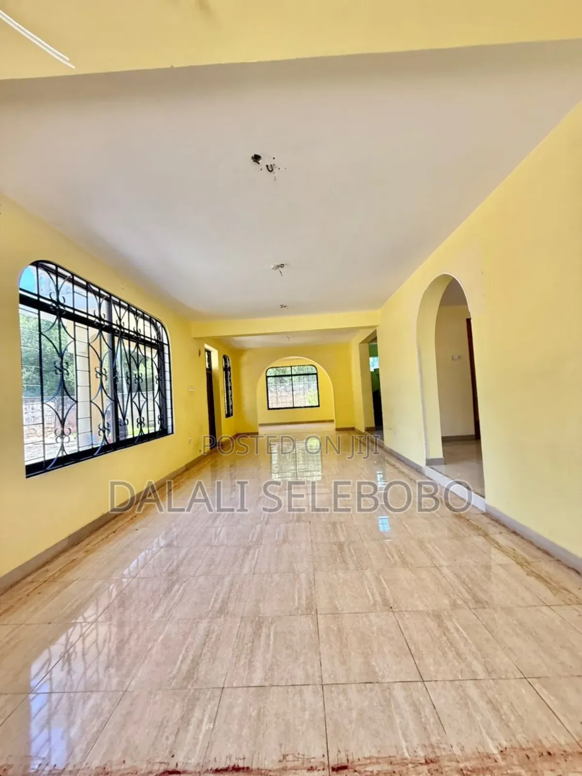 6bdrm Bungalow in Mbezi Beach for rent
