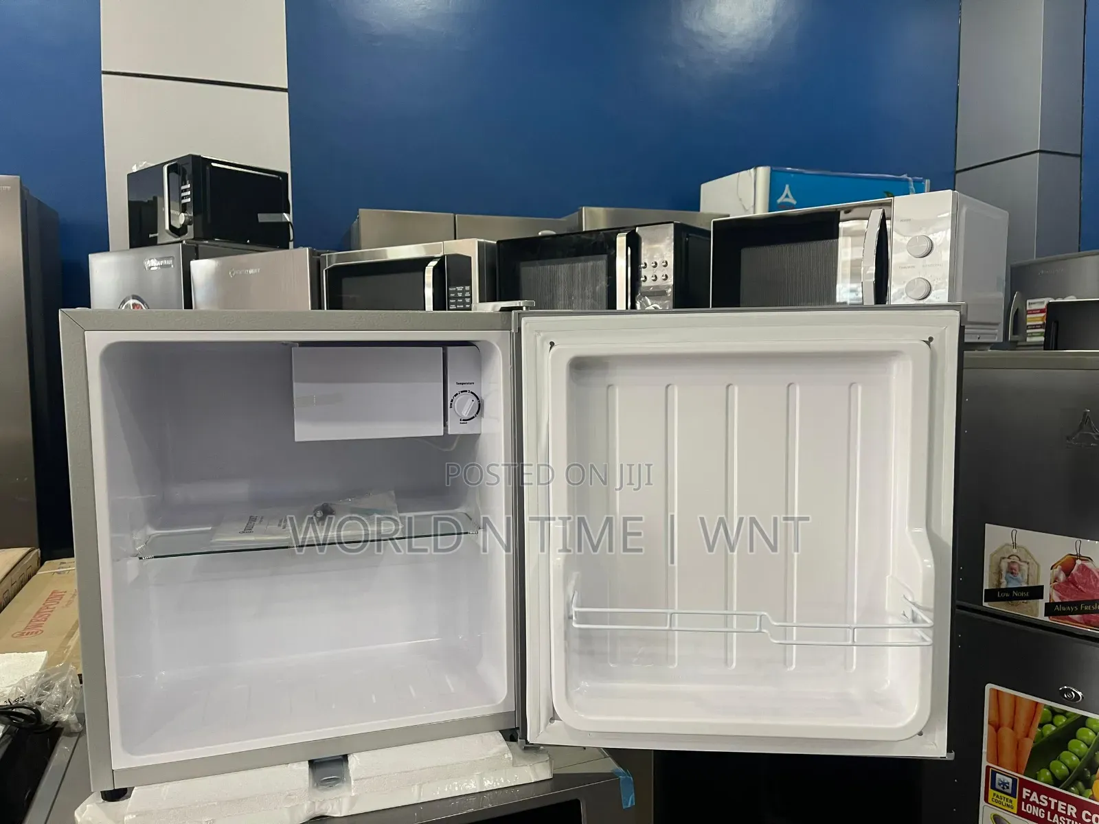Westpoint Mini Bar Fridge Wrown 525.Ez 46liter