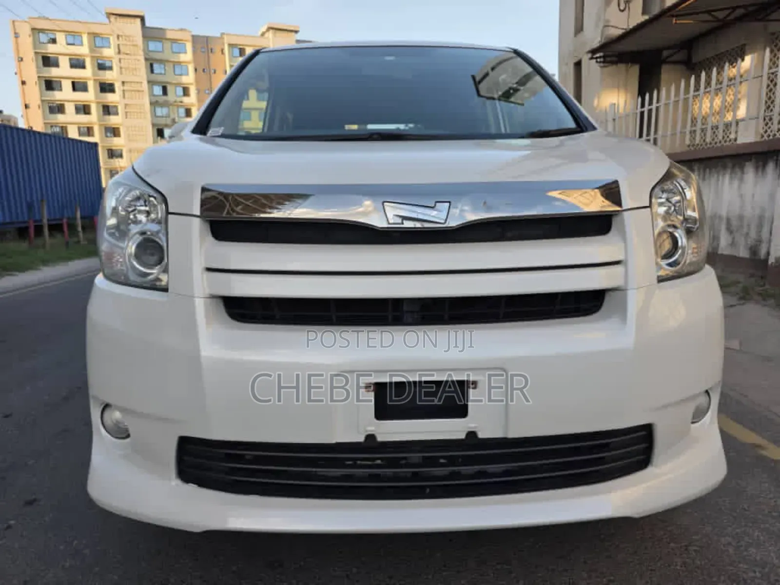 Toyota Noah 2009 White