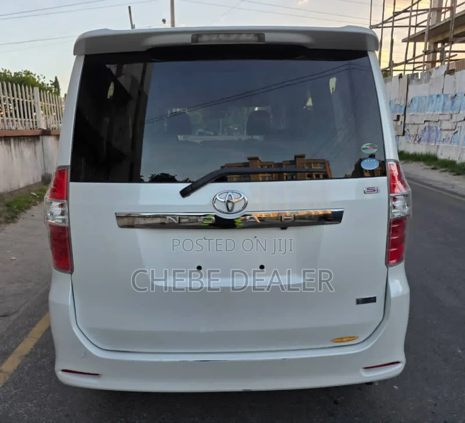 Toyota Noah 2009 White