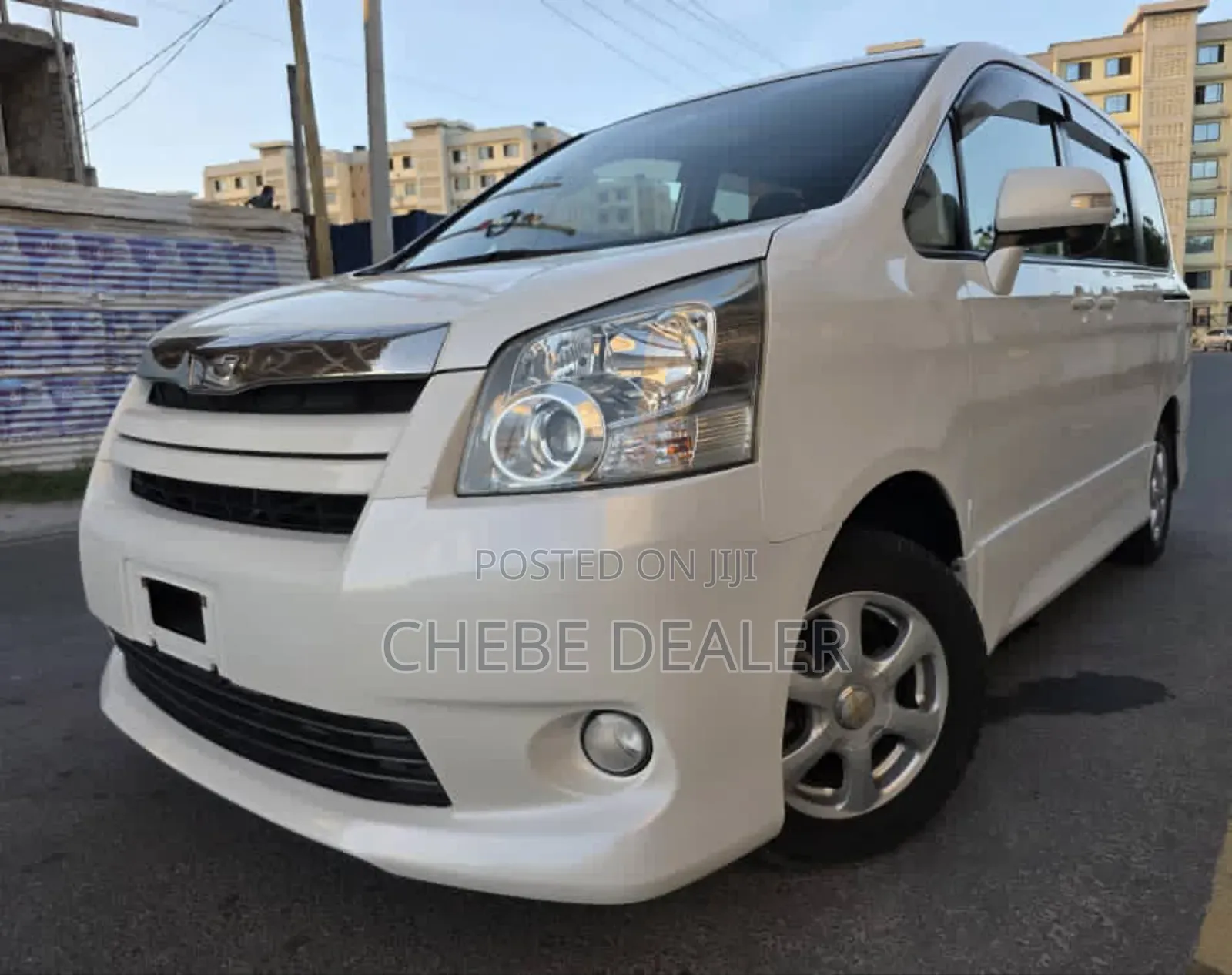Toyota Noah 2009 White