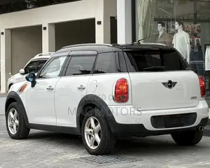 Mini Cooper 2013 White