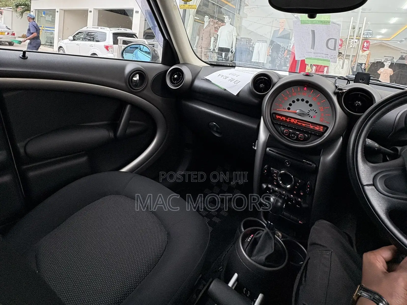 Mini Cooper 2013 White