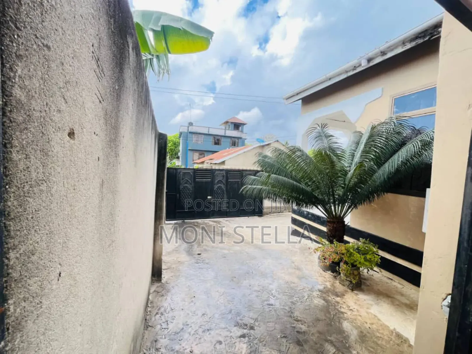 3bdrm House in Interchick, Kinondoni for sale