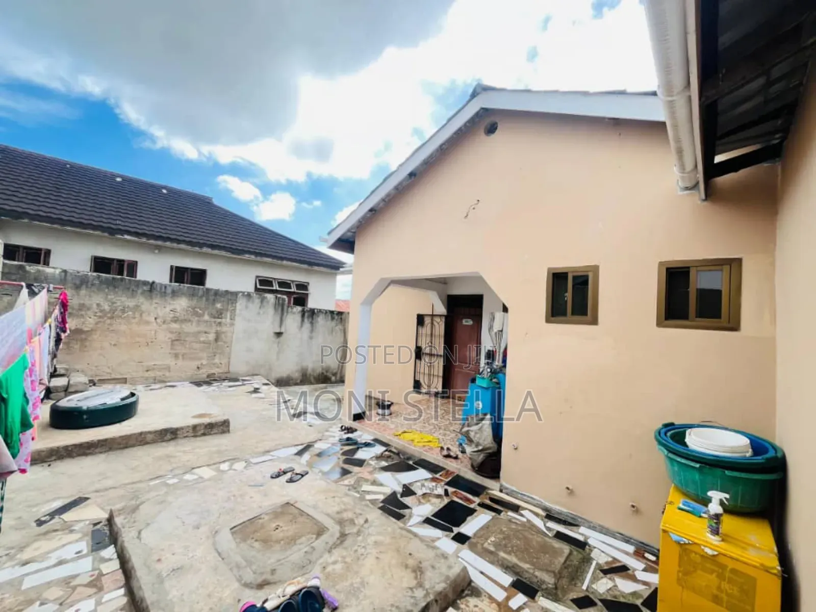 3bdrm House in Interchick, Kinondoni for sale