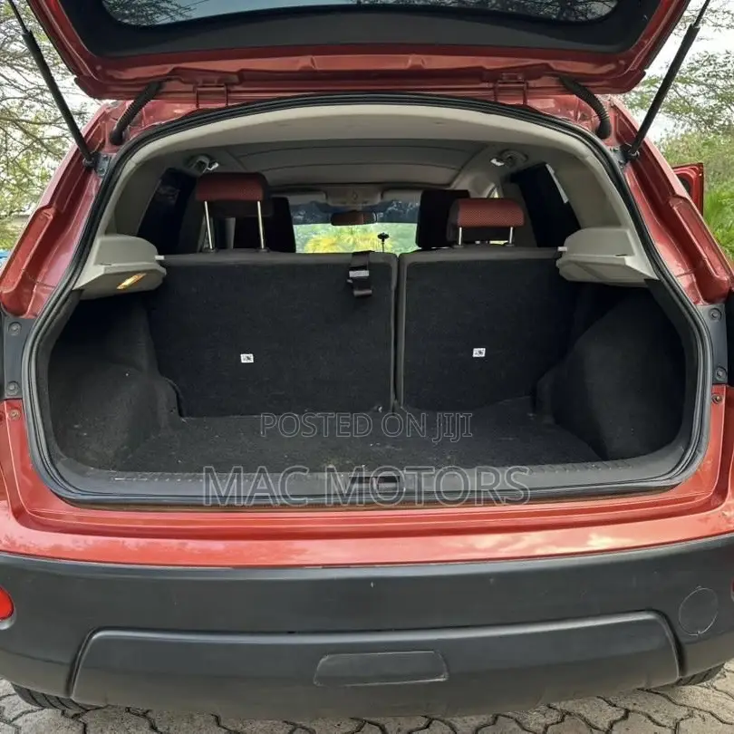 Nissan Dualis 2008 Burgundy
