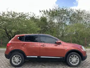 Nissan Dualis 2008 Burgundy