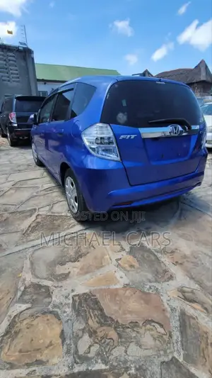 Honda Fit 2010 Blue