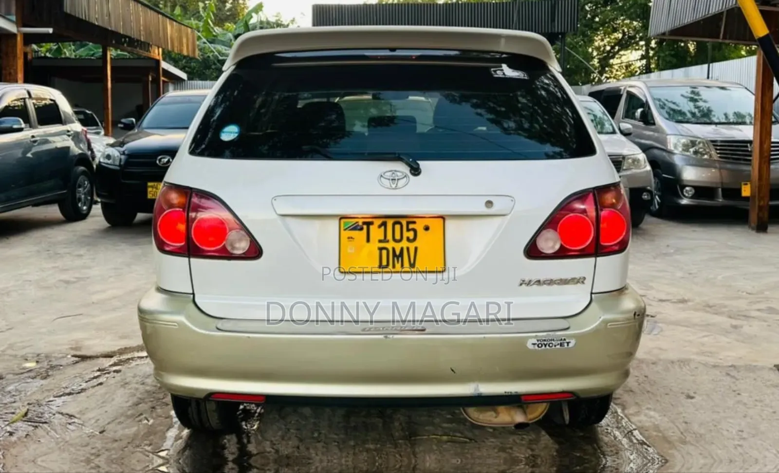 Toyota Harrier 2002 Gold