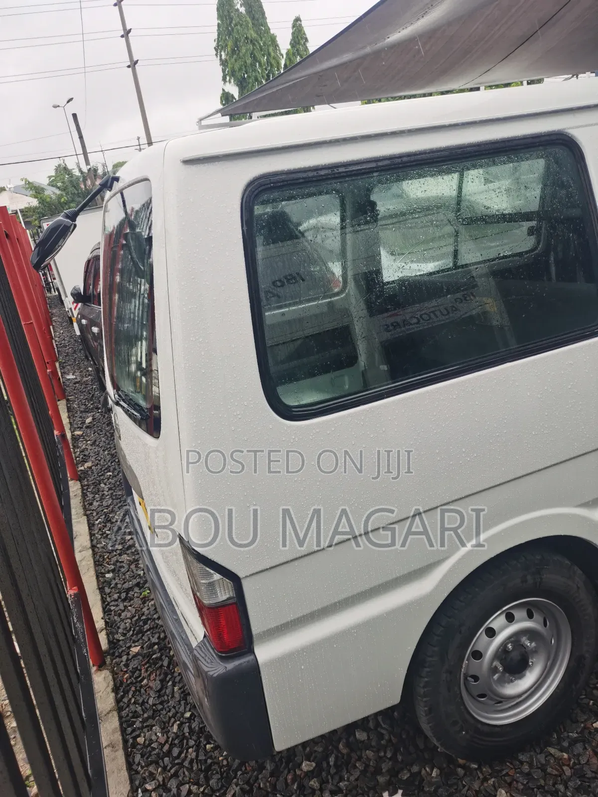 Nissan Vanette 1998 White