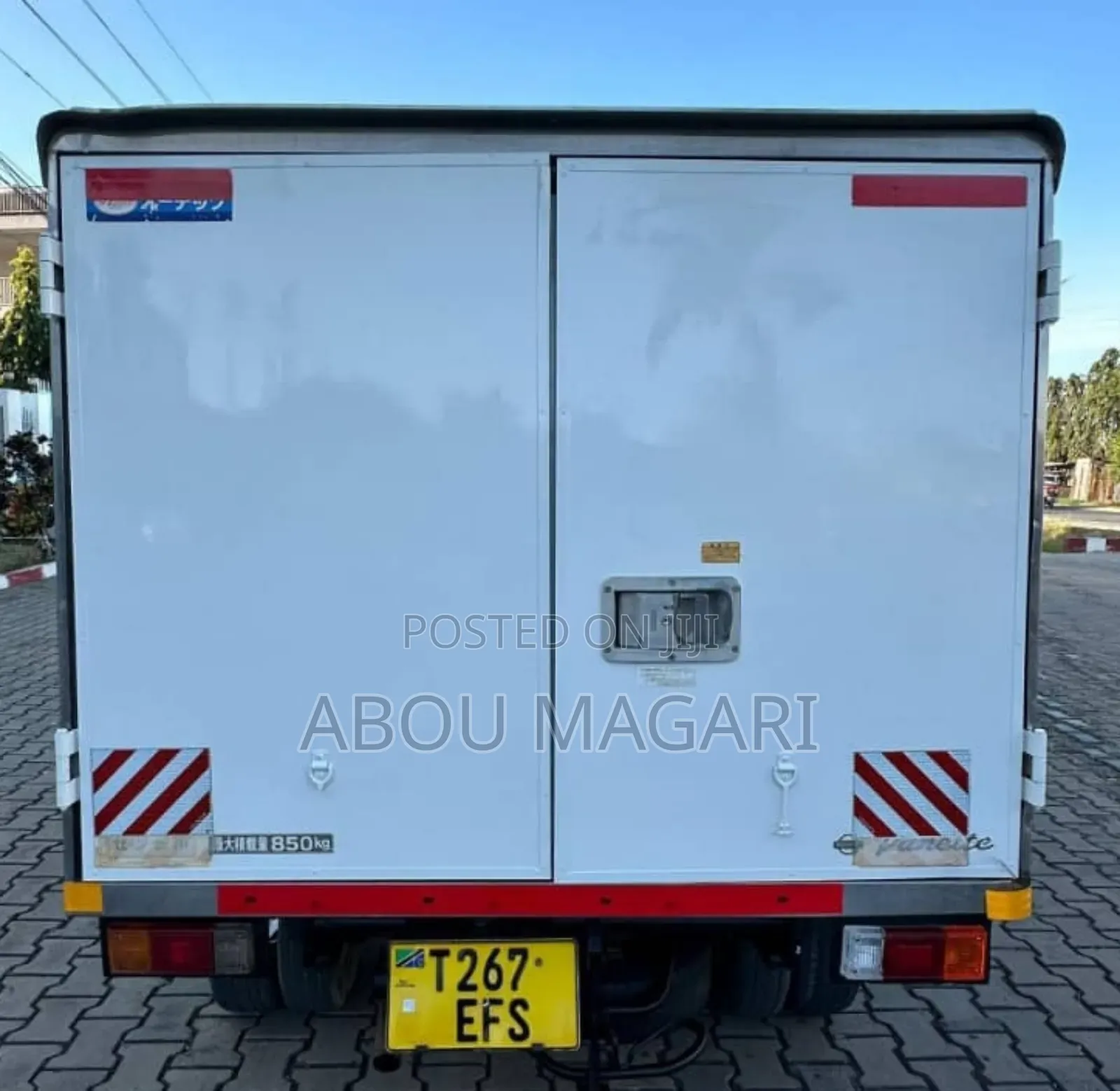 Nissan Vanetti Freezer