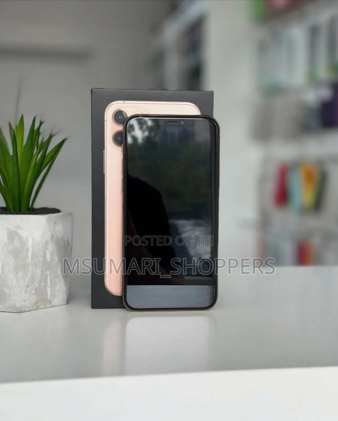 New Apple iPhone 11 Pro 256 GB Gold