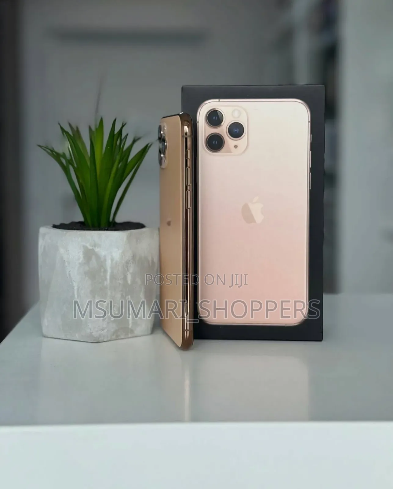 New Apple iPhone 11 Pro 256 GB Gold