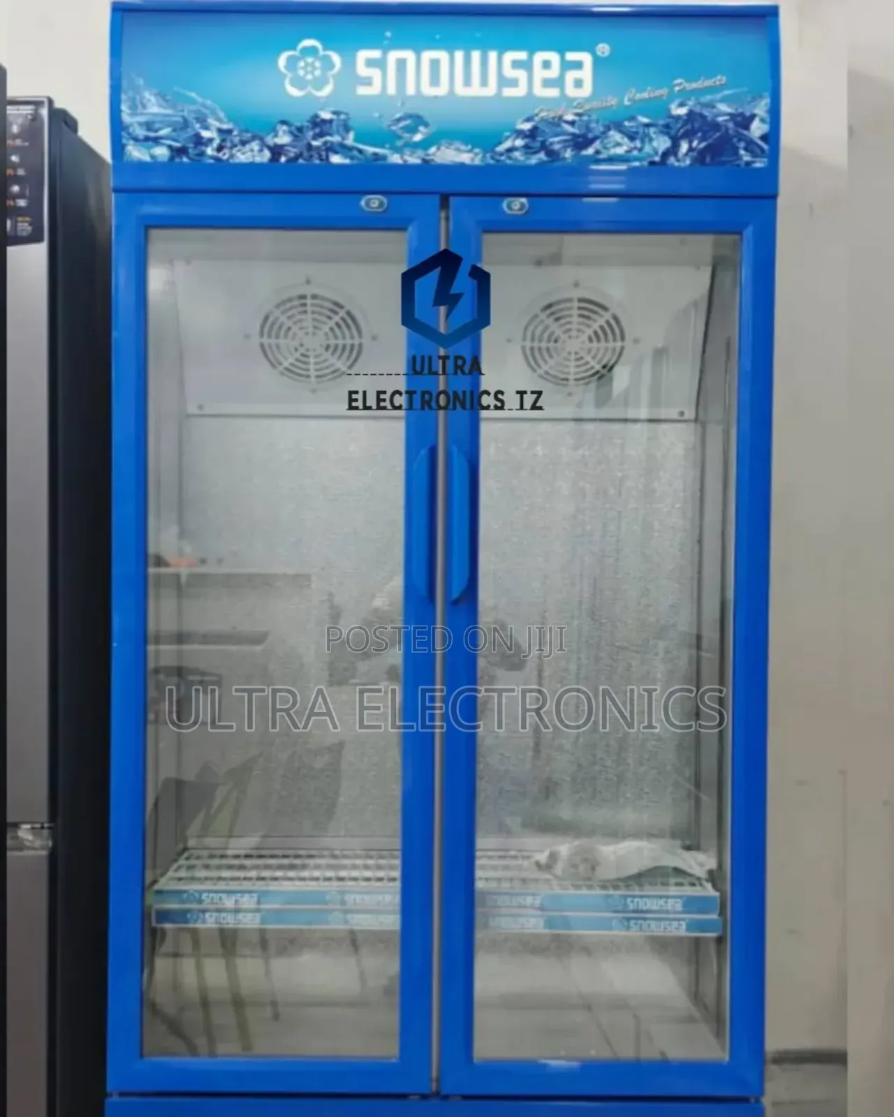 Snowsea Showcase Display Double Door Fridge 
Capacity:- 550l