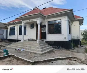9bdrm House in Mbande Tambani, Chamazi for sale