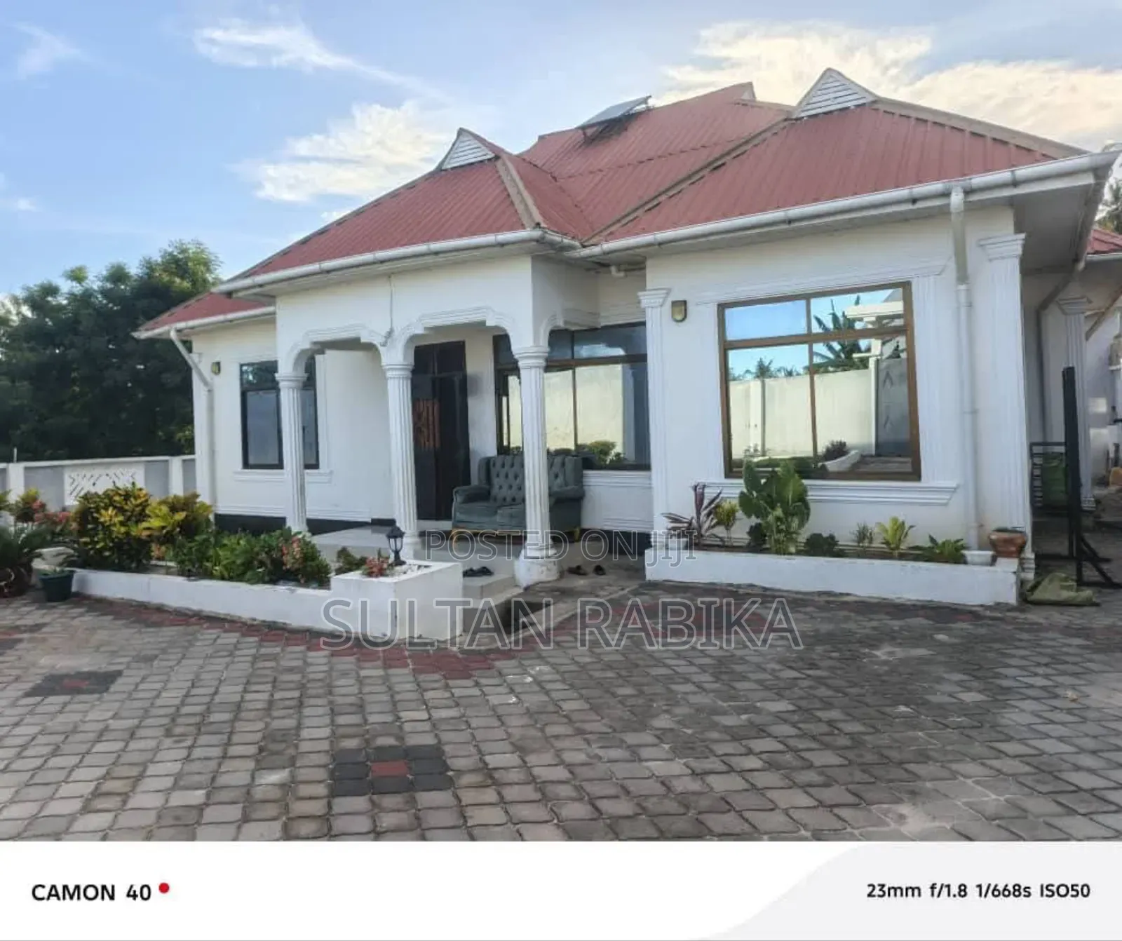 9bdrm House in Mbande Tambani, Chamazi for sale