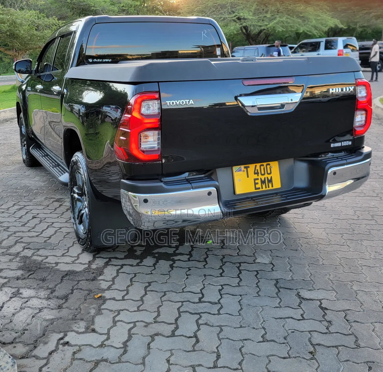 Toyota Hilux 2022 Black
