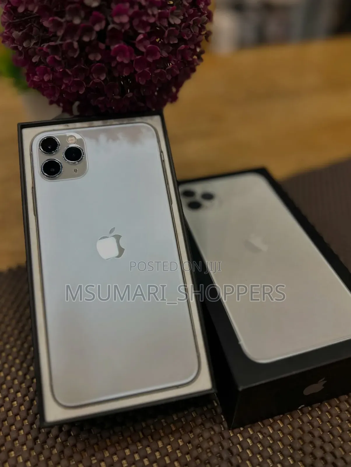 New Apple iPhone 11 Pro Max 256 GB Silver
