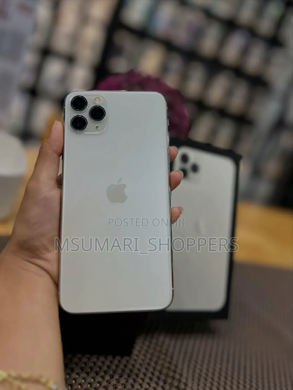 New Apple iPhone 11 Pro Max 256 GB Silver