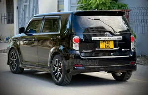 Toyota Corolla Rumion 2010 Black