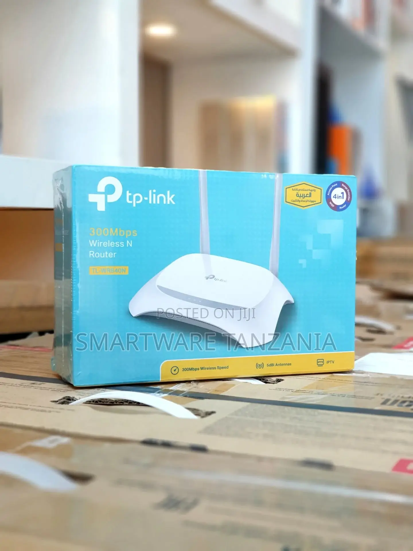 Tp-Link 300mbps Wireless N Router Tl-Wr840n 4-in-1 Iptv 5dbi Wifi