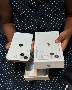 New Apple iPhone 13 128 GB White