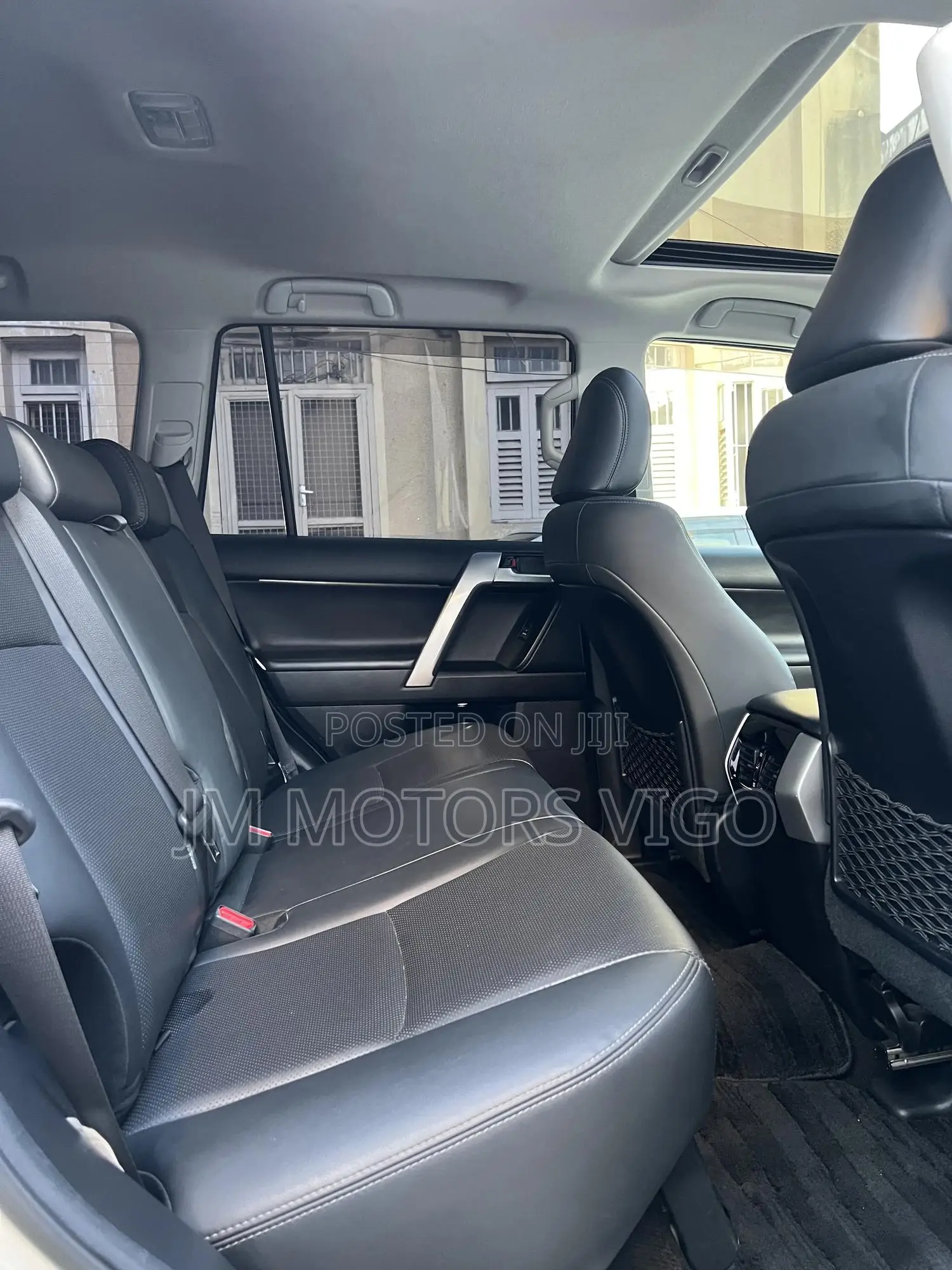 Toyota Land Cruiser Prado 2019 Pearl