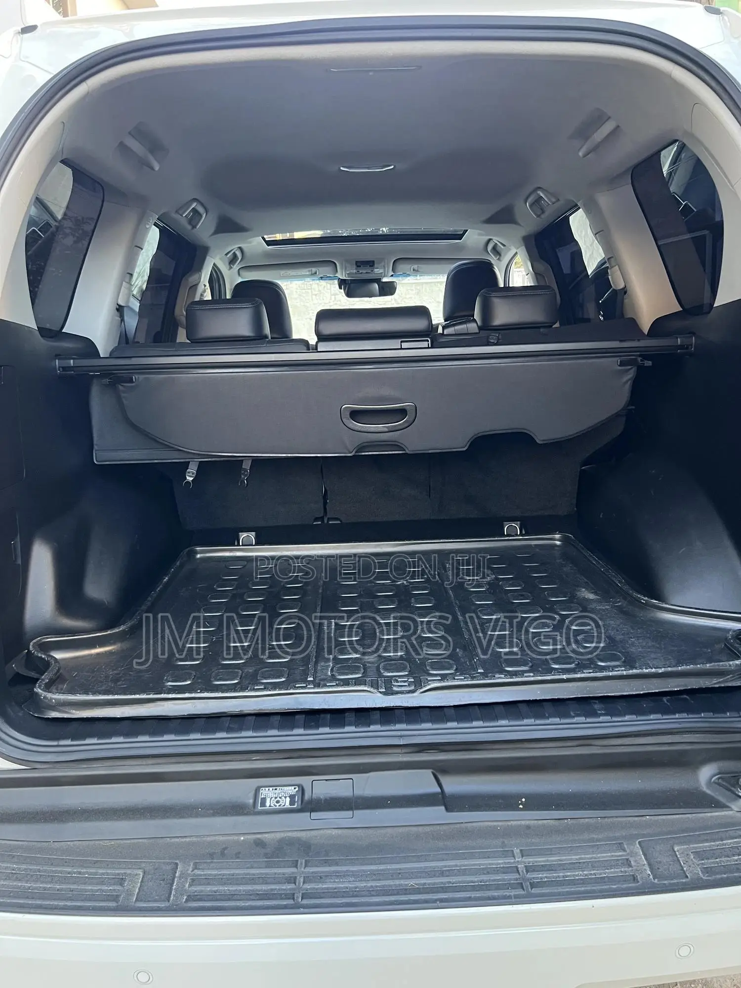 Toyota Land Cruiser Prado 2019 Pearl