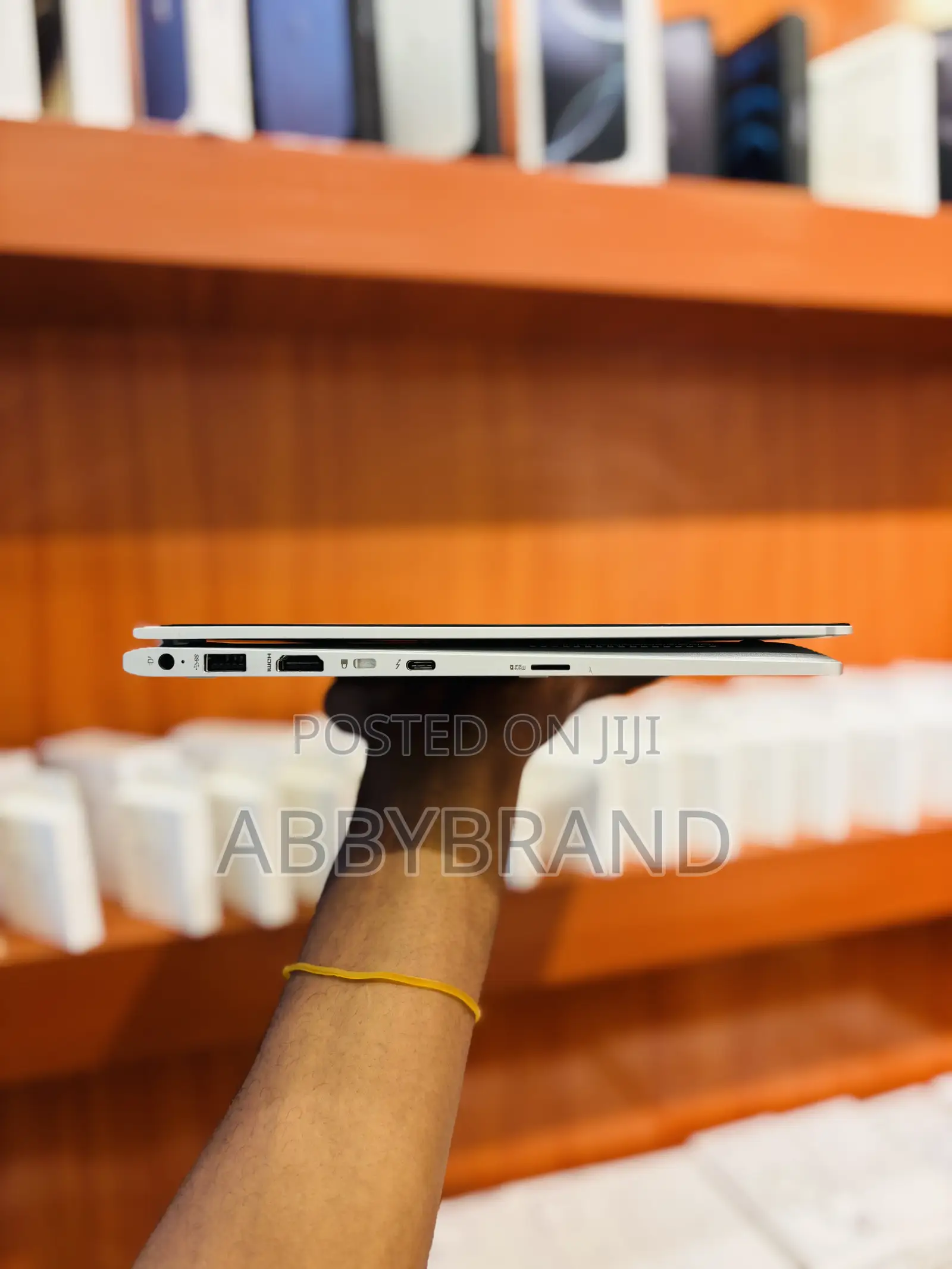 Laptop HP EliteBook X360 1030 G2 8GB Intel Core I5 SSD 256GB