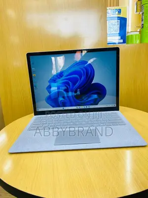 Laptop Microsoft Surface Laptop 2 8GB Intel Core I5 SSD 256GB