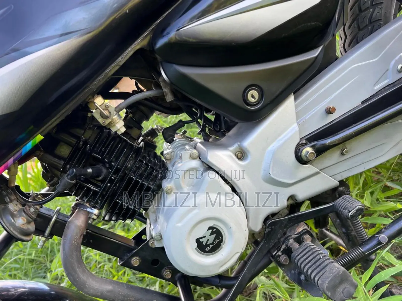 Bajaj Boxer X125 2025 Black