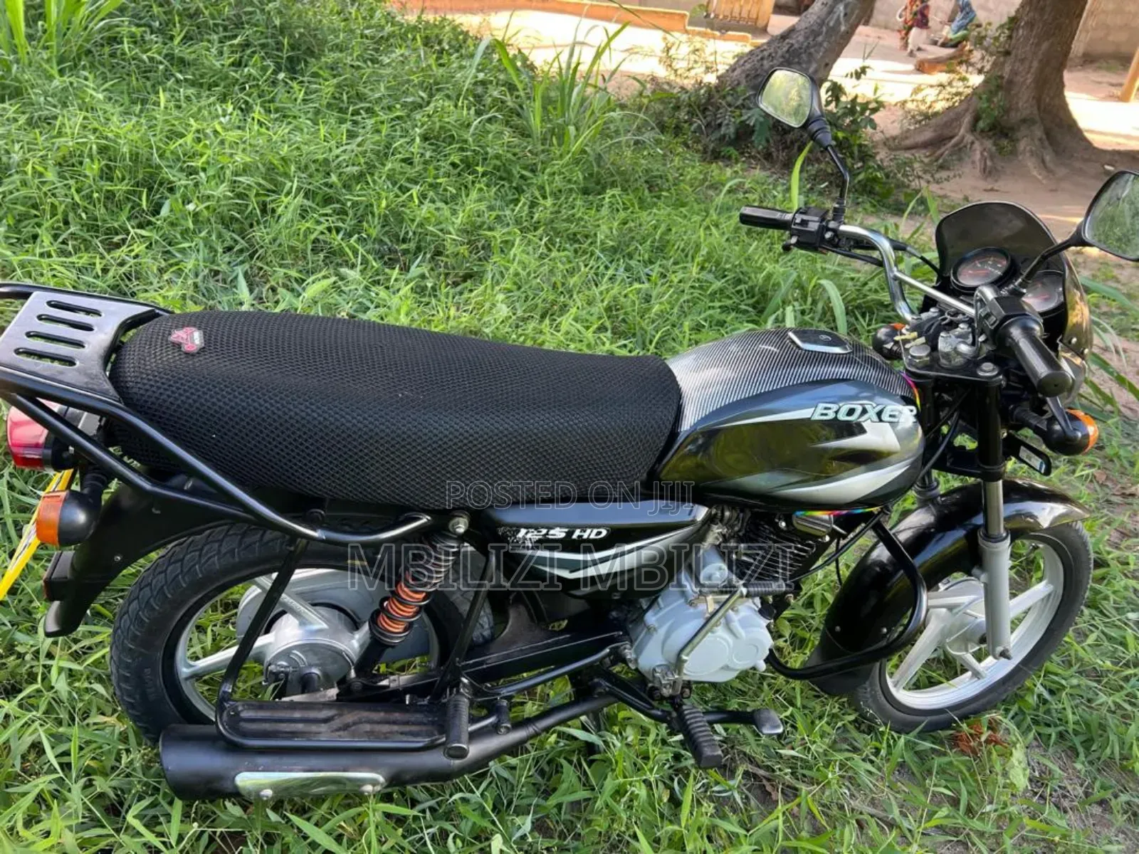 Bajaj Boxer X125 2025 Black