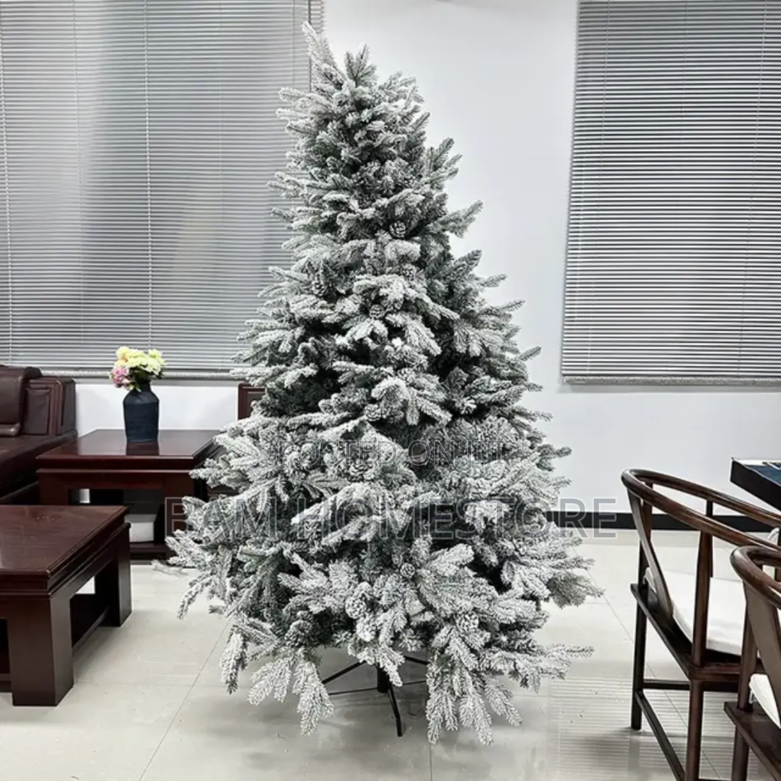 The Flocked Christmas Tree 1st Class (210cm)