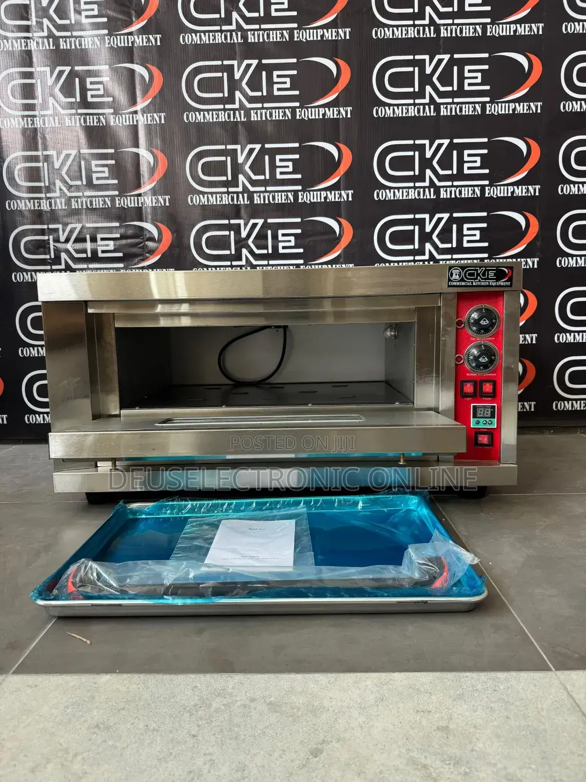 Oven Deck 1, Tray 1 Ya Umeme
*