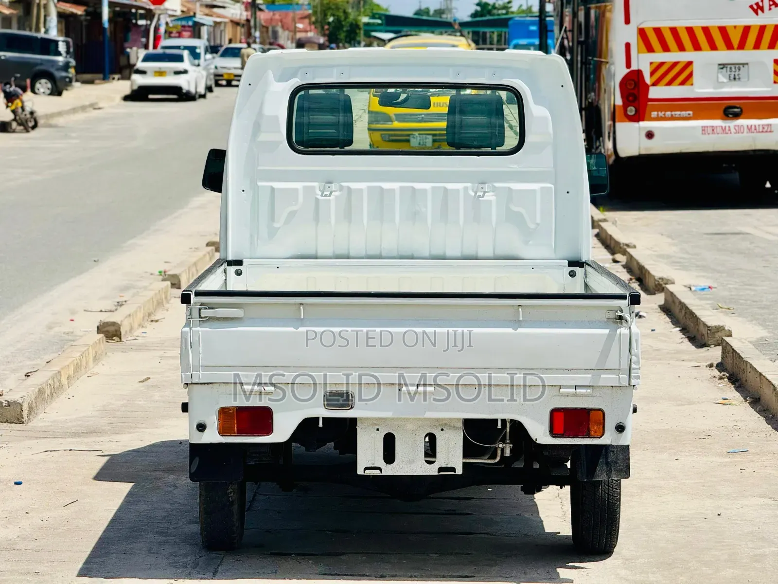Suzuki Super Carry 2005 White