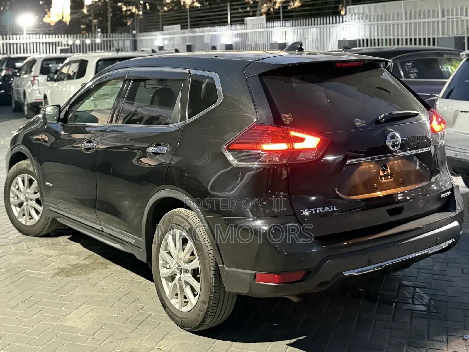 Nissan X-Trail 2.0 Hybrid AWD 2018 Black