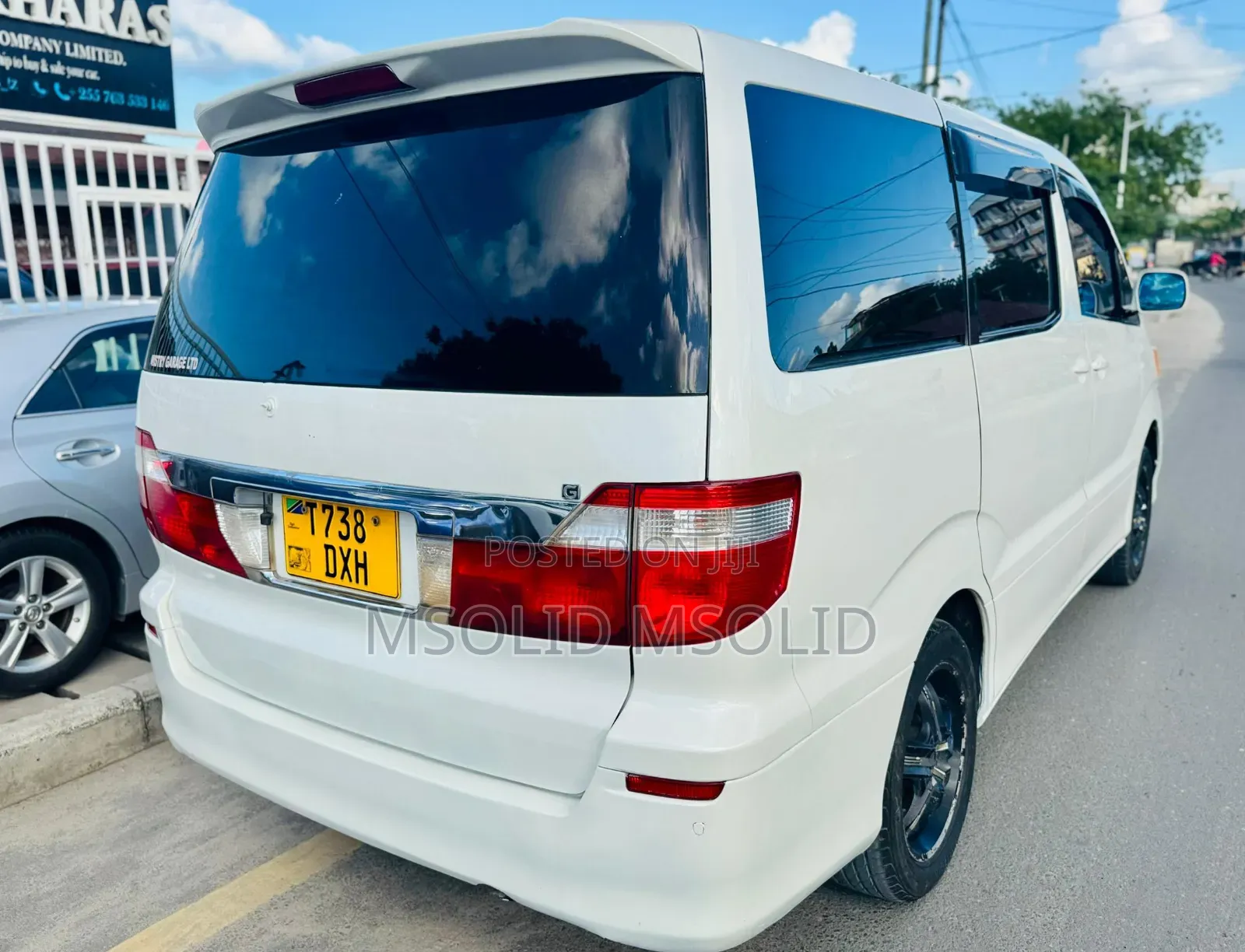 Toyota Alphard 2005 White