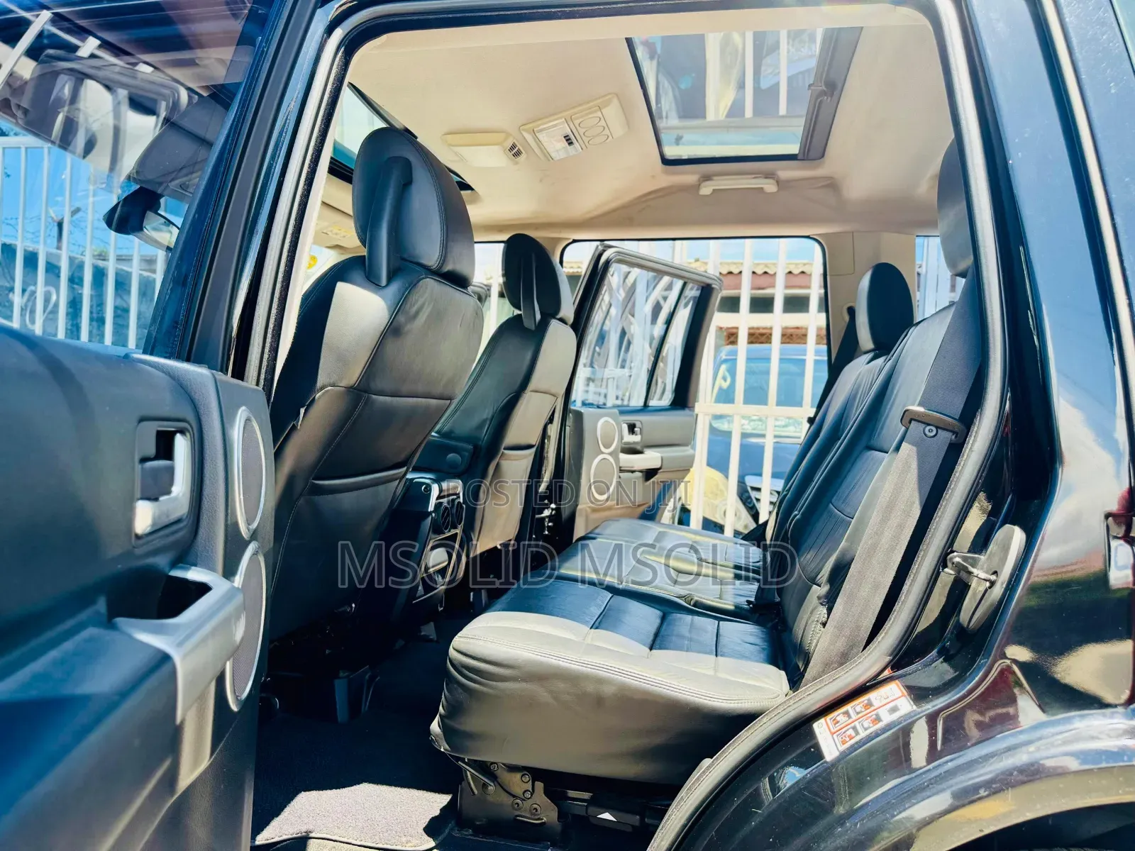 Land Rover Discovery 2008 Black