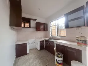 3bdrm House in Kijitonyama for rent