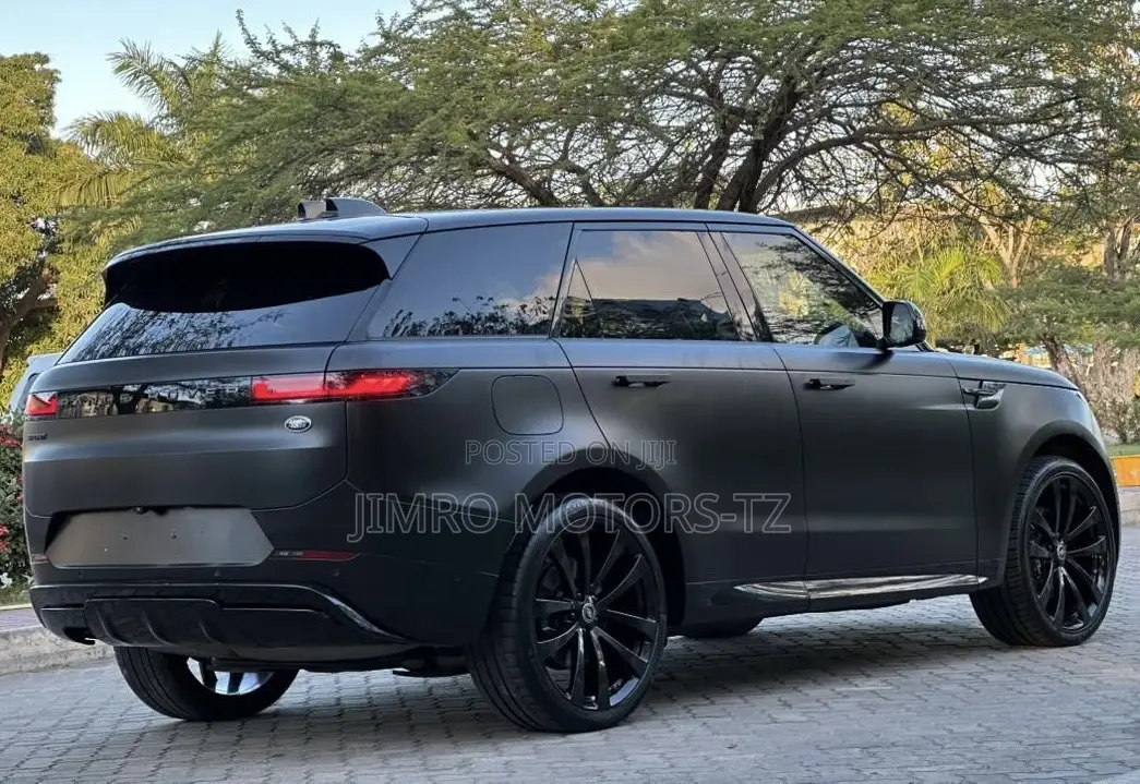 Land Rover Range Rover Sport 2025 Gray