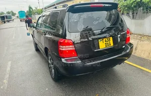 Toyota Kluger 2004 Black