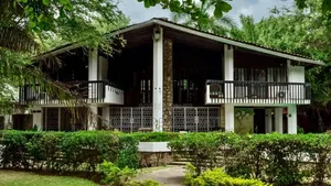 5bdrm House in Msaaani, Kinondoni for sale