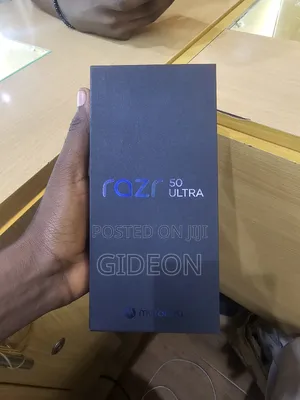 New Motorola Razr 50 Ultra 256 GB Black