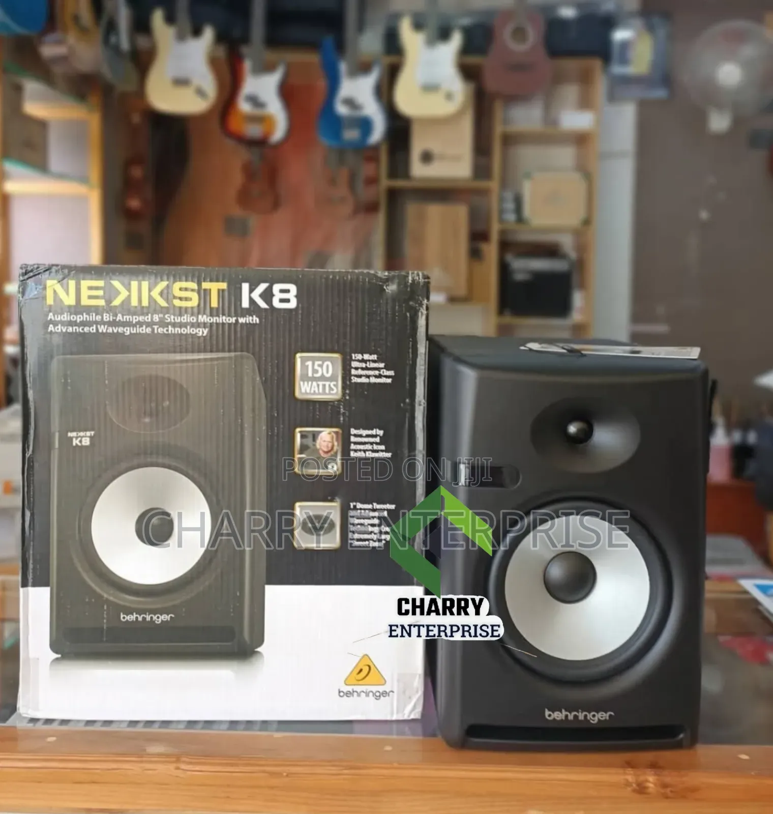 Behringer Nekkst Audiophile 8" Powered Studio Monitor Pair 150w