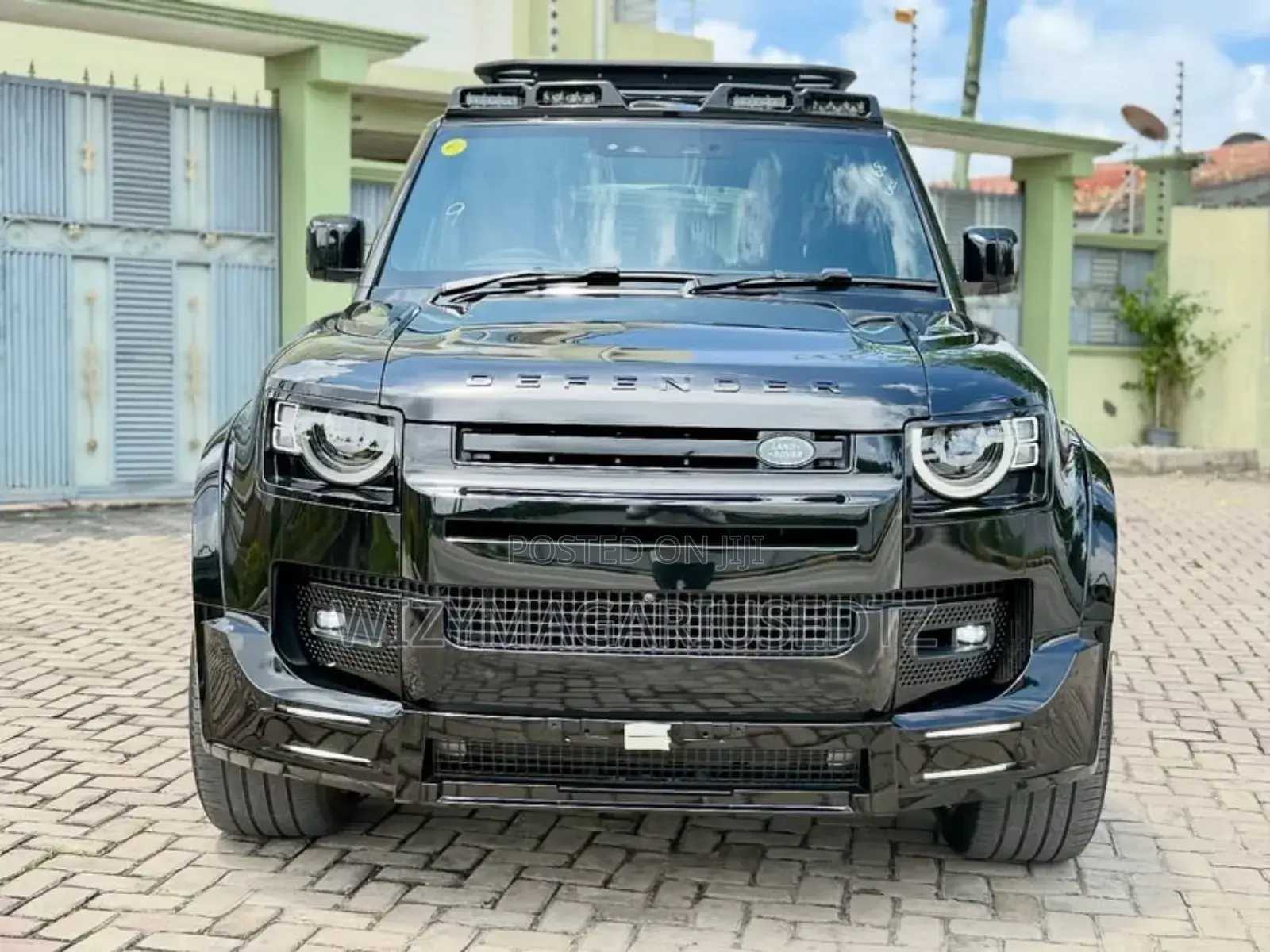 Land Rover Defender 2022 Matt Black
