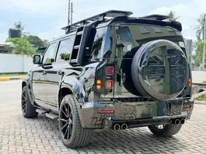 Land Rover Defender 2022 Matt Black