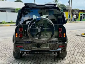 Land Rover Defender 2022 Matt Black